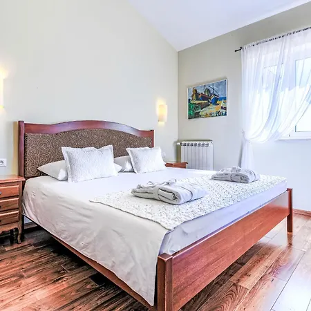 Vila Babudri By Interhome