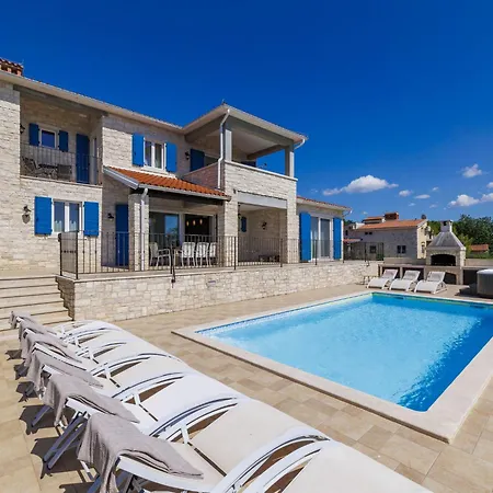 Vila Babudri By Interhome *