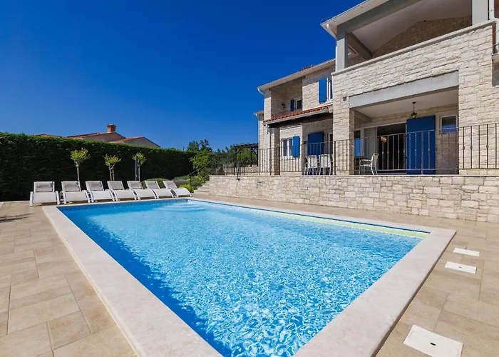 Babudri By Interhome * Višnjan