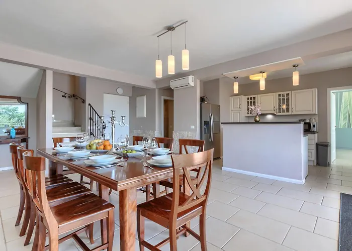 Babudri By Interhome