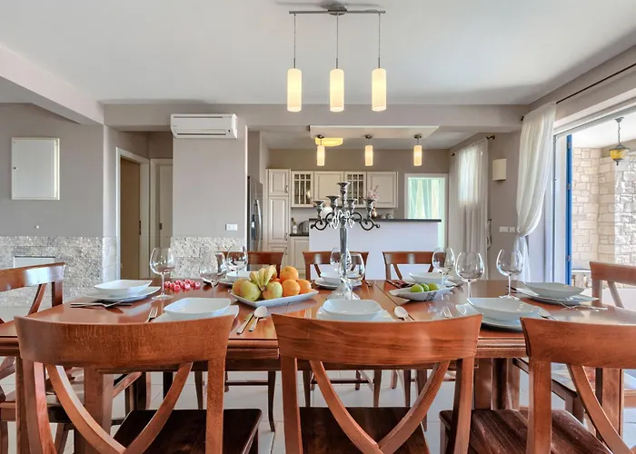 Babudri By Interhome *