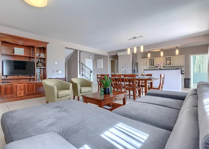 Babudri By Interhome Visnjan