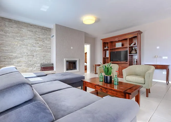 Villa Babudri By Interhome